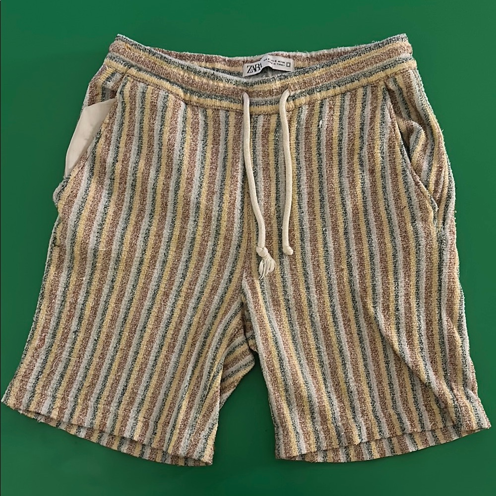 Zara Multicolor Striped Men's Shorts